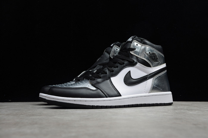 Air Jordan 1 High OG WMNS “Silver Toe”  CD0461-001