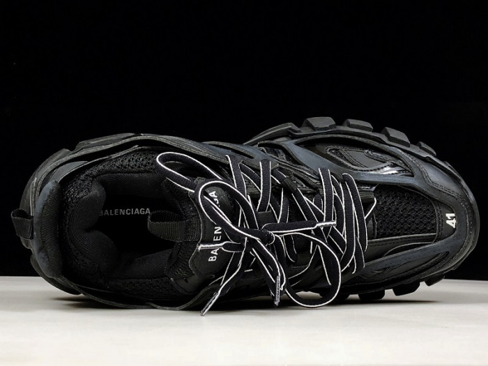 BLEN Track Black W06G0 2001 BLACK