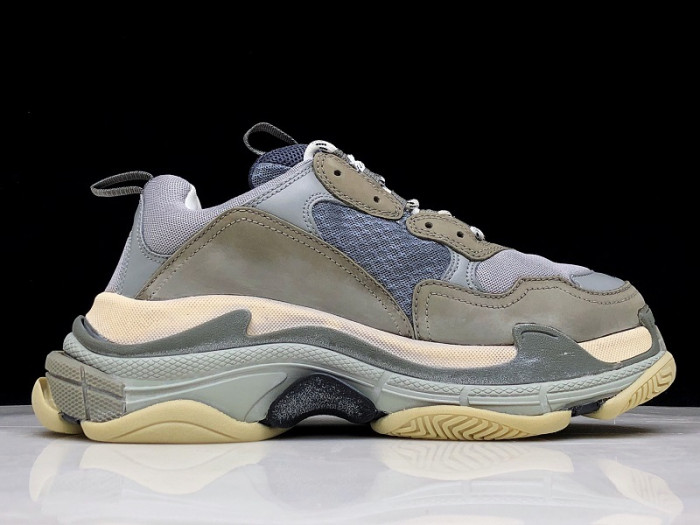 BLEN Triple S Grey 483513-W06E1-1259