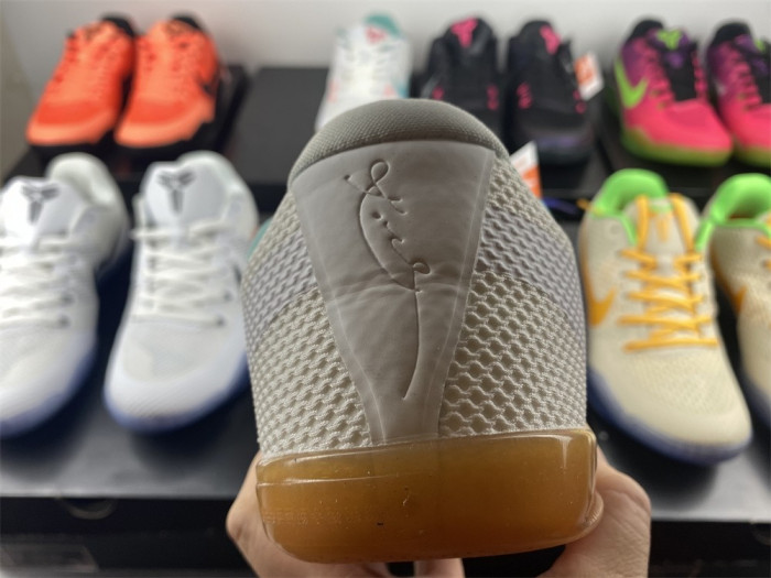 KOBE 11