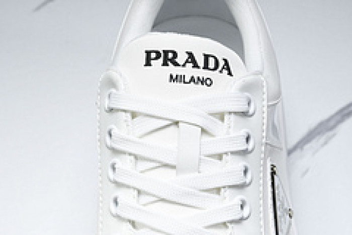 PRA designer sneaker