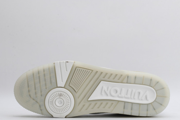 L&V SNEAKERS