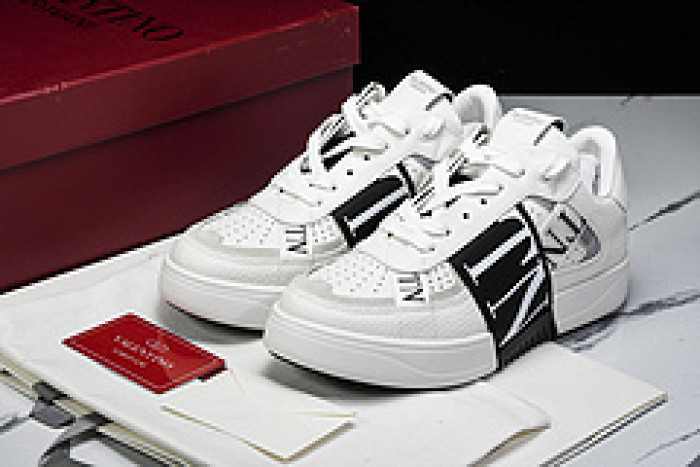 VALEN DESIGNER SNEAKERS