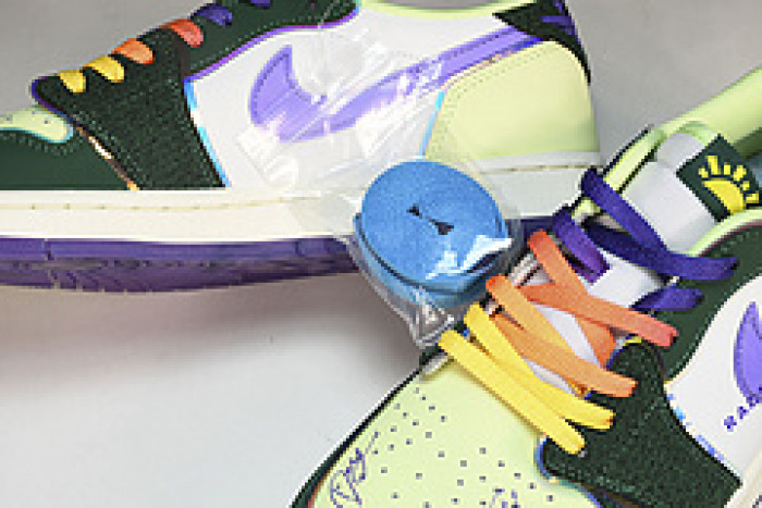 Air Jordan 1 Low OG“Doernbecher”  FD9665-351