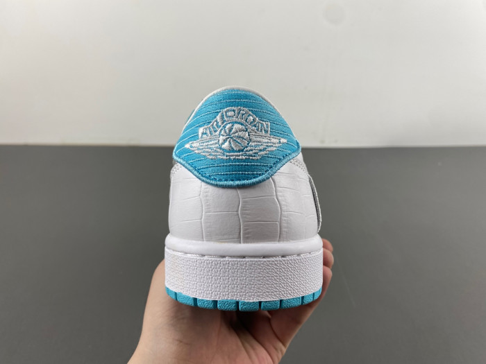 Travis Scott x Air Jordan 1  DM7866-771