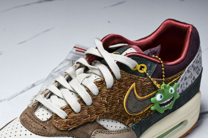 Division Street x Nike Air Max 1 "Oregon Ducks”  HQ2639-100