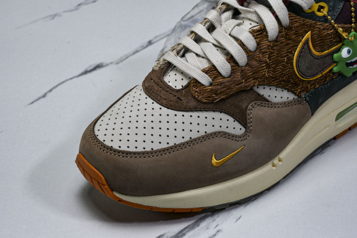 Division Street x Nike Air Max 1 "Oregon Ducks”  HQ2639-100
