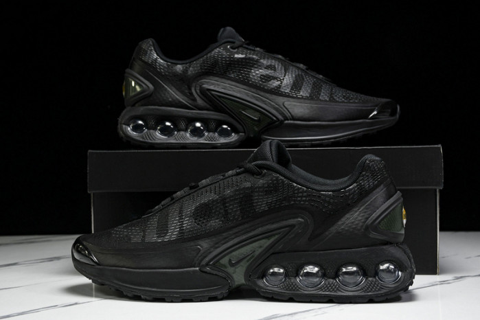 S*p*e x nk air max dn  fz4044-001