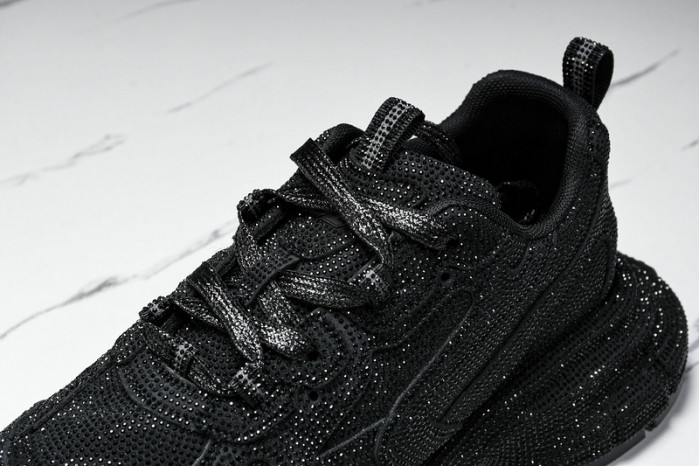 BLEN  Runner Sneaker
