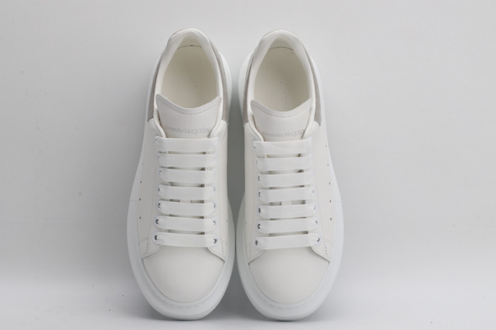 Alexander McQueen sneaker
