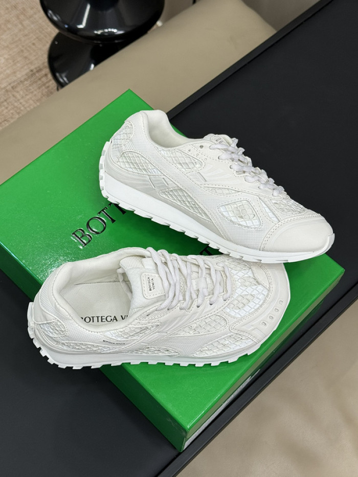 bo*te*ga Ve*ne*ta sneaker