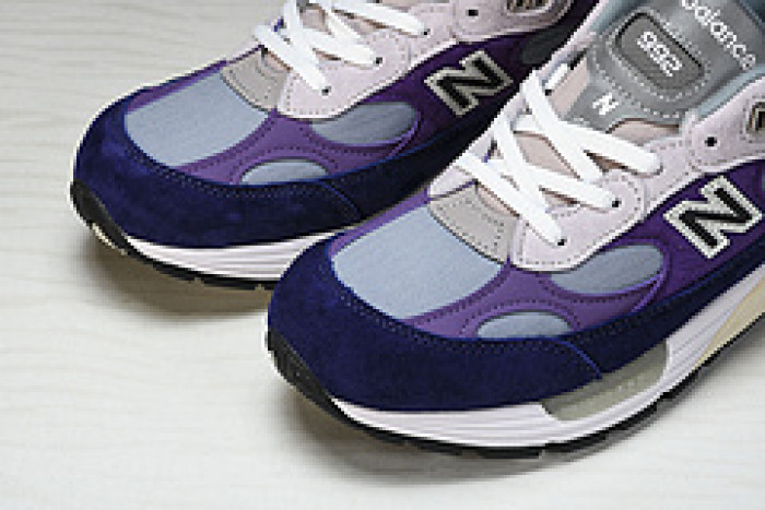 New Balance M992AA