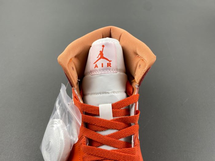 Wmns Jordan 1 Mid