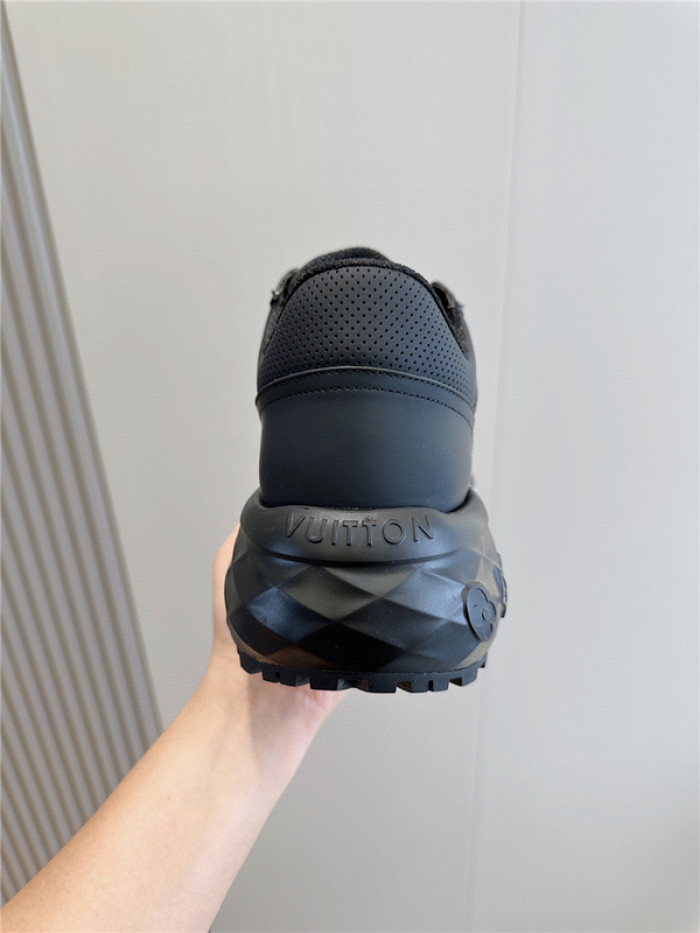 L&V SNEAKERS