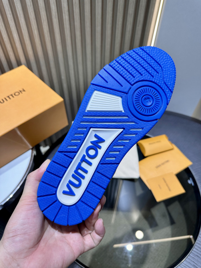 L&V SNEAKERS