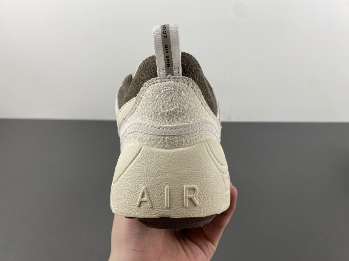 Nike Zoom Field Jaxx SP Travis Scott Sail  HQ3061-102