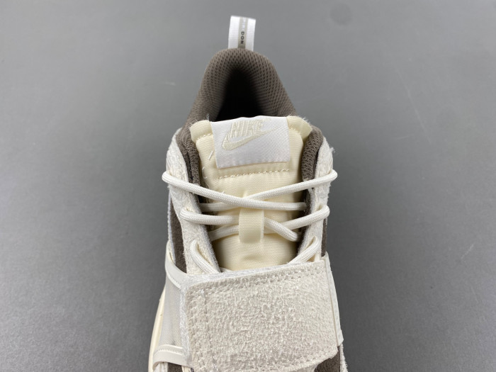 Nike Zoom Field Jaxx SP Travis Scott Sail  HQ3061-102