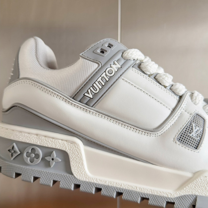 L&V SNEAKERS