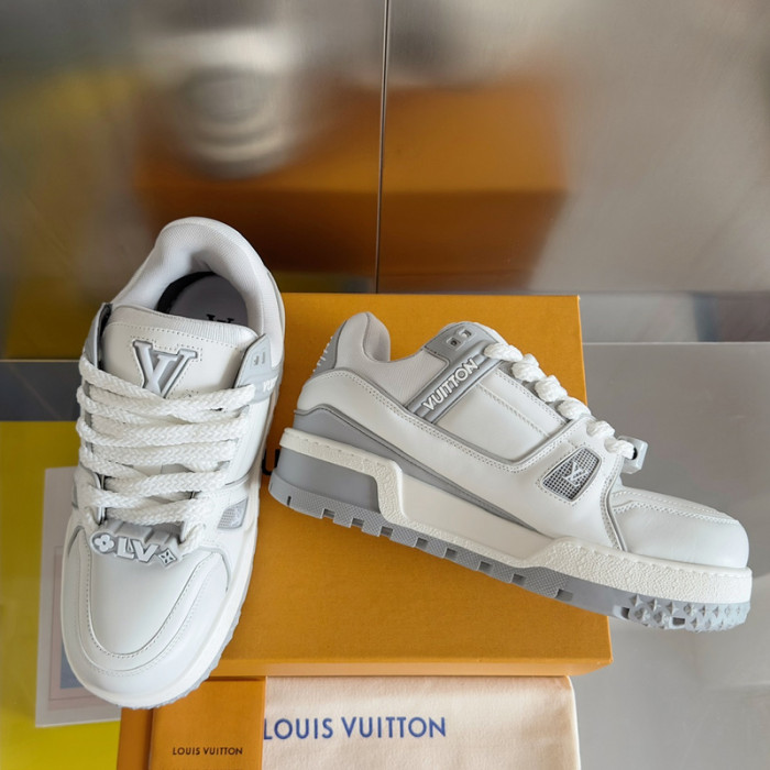 L&V SNEAKERS