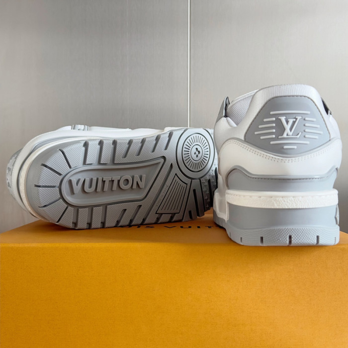L&V SNEAKERS