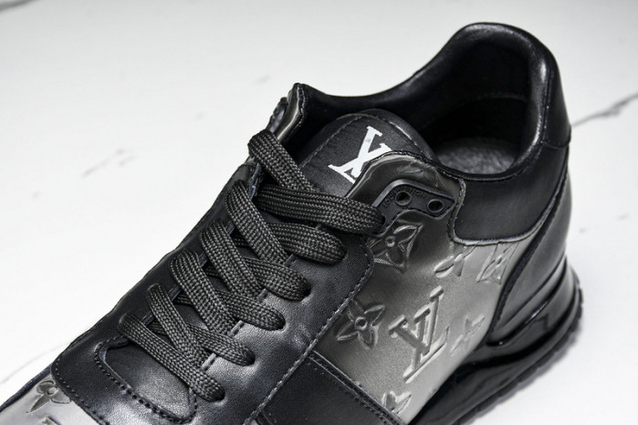 L&V SNEAKERS
