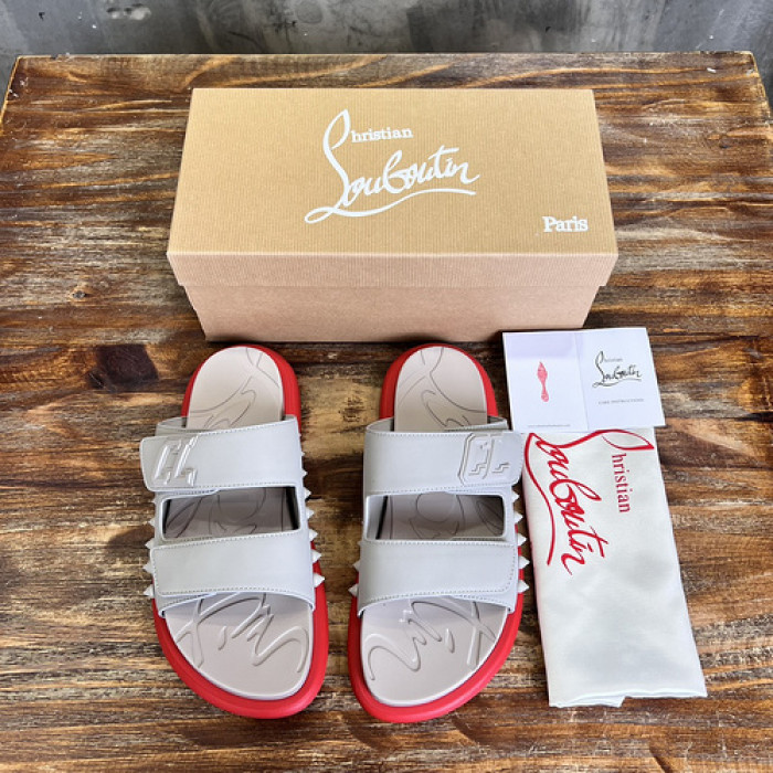 CL SLIPPERS