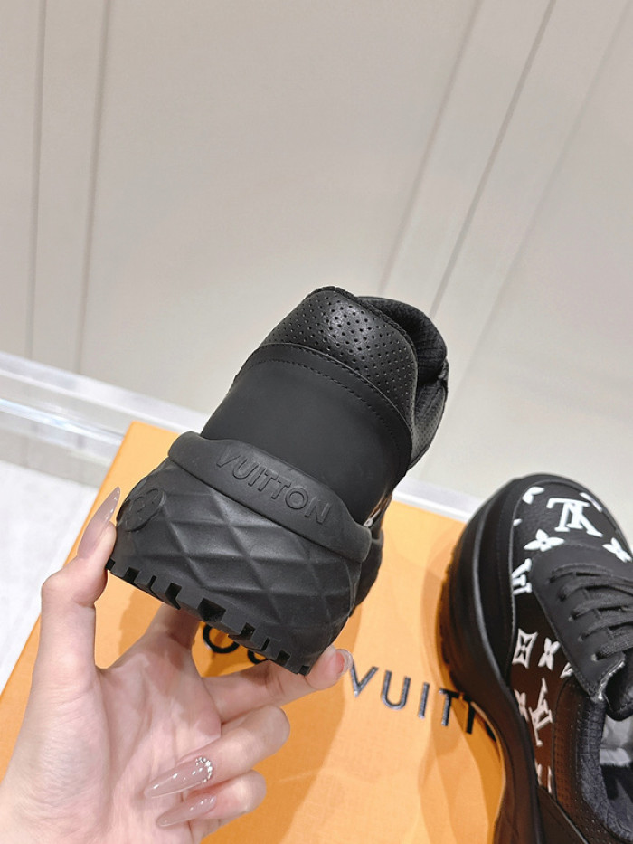 L&V SNEAKERS