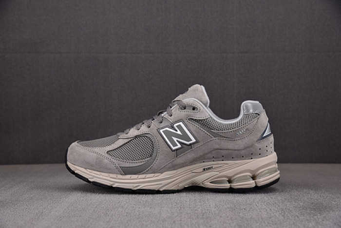 New Balance 2002R Marblehead Light Aluminum ML2002RC