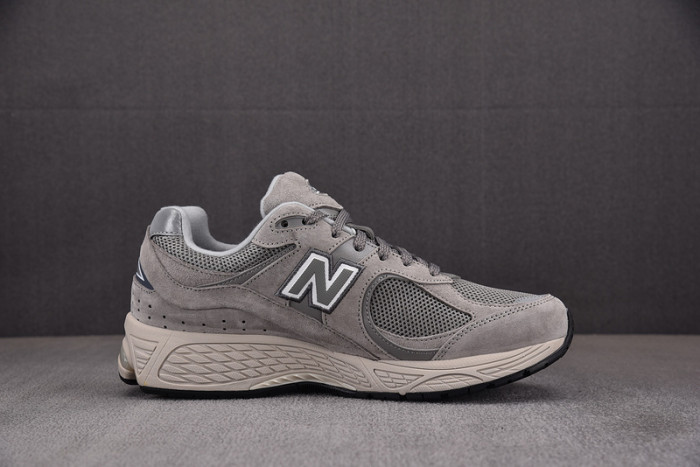 New Balance 2002R Marblehead Light Aluminum ML2002RC