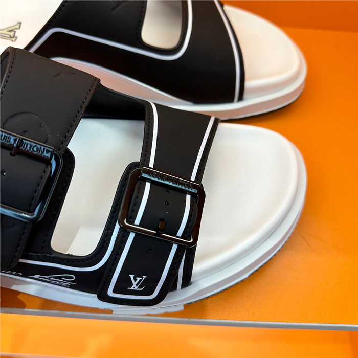 L&V SLIPPERS