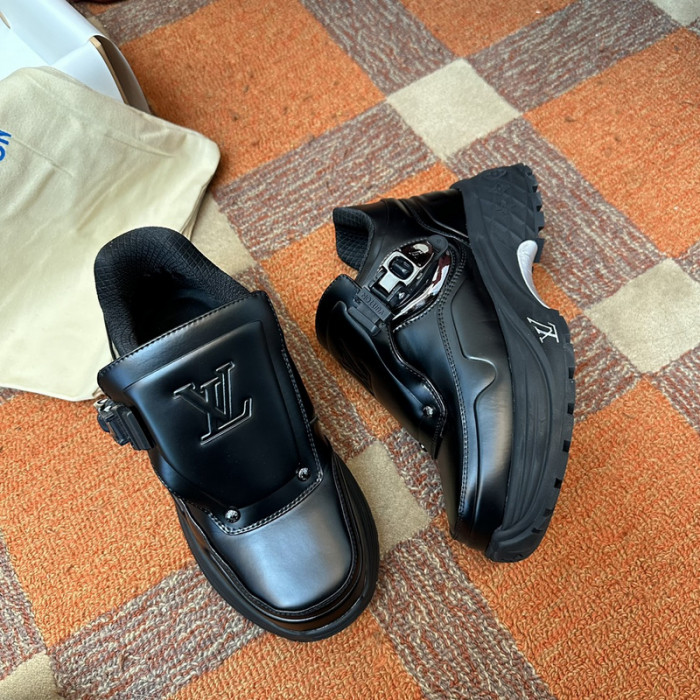 L&V SNEAKERS