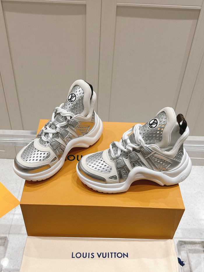L&V SNEAKERS