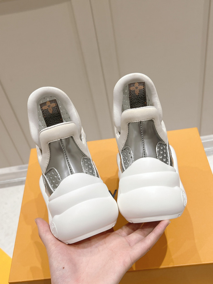 L&V SNEAKERS