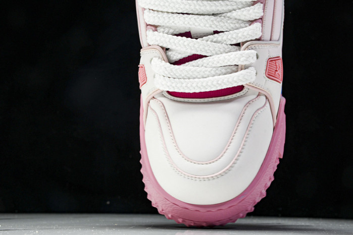 L&V SNEAKERS