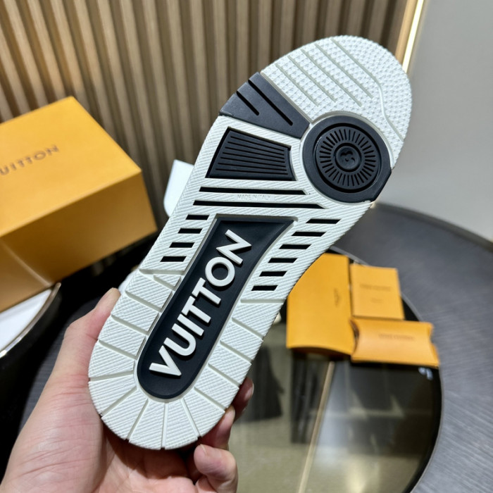 L&V SNEAKERS