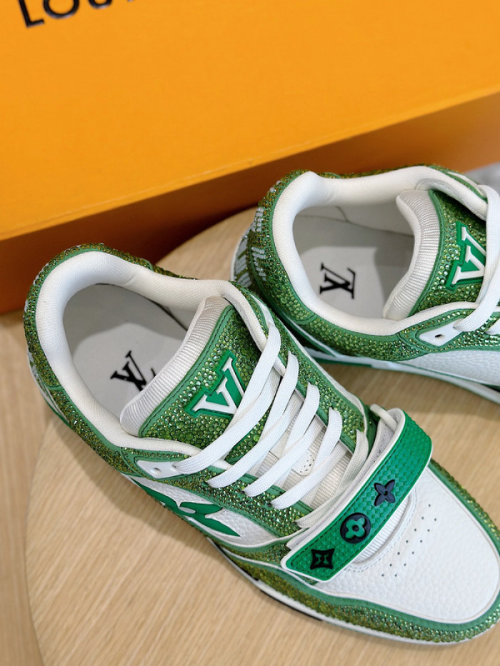 L&V SNEAKERS