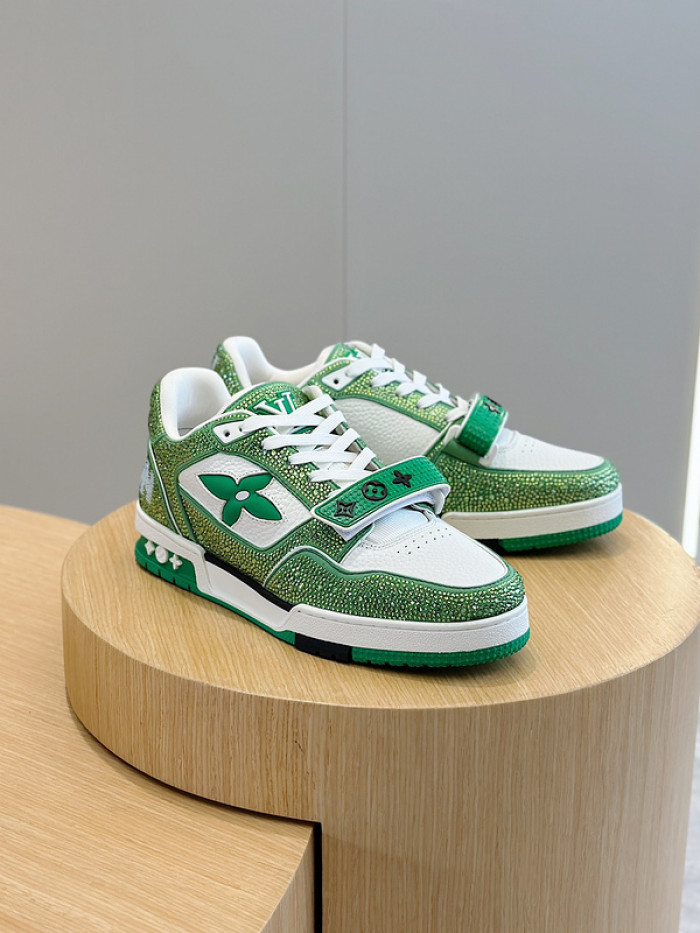 L&V SNEAKERS