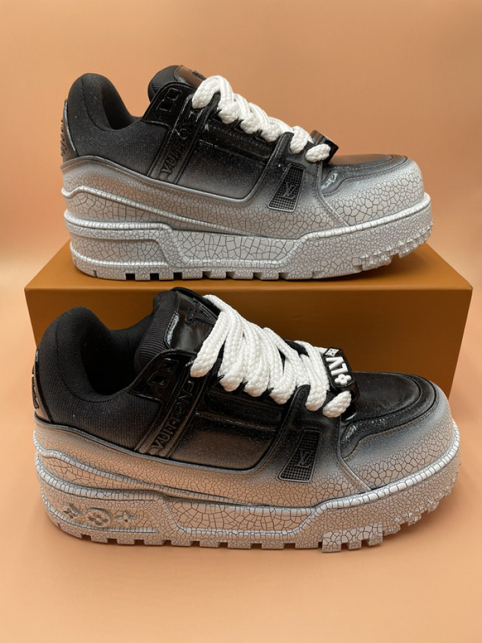 L&V SNEAKERS