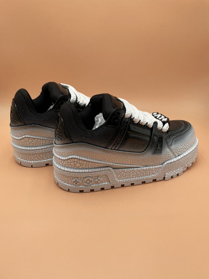 L&V SNEAKERS