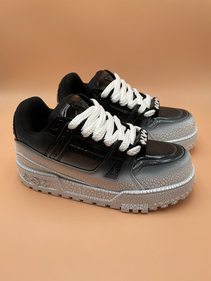 L&V SNEAKERS