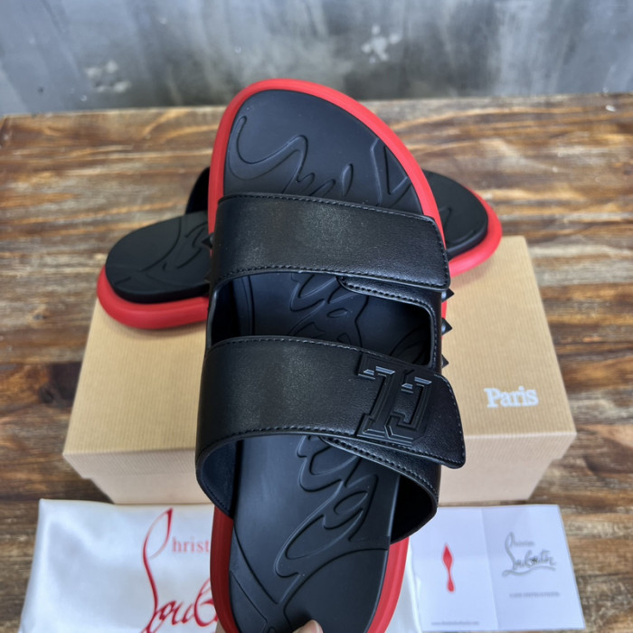 CL SLIPPERS