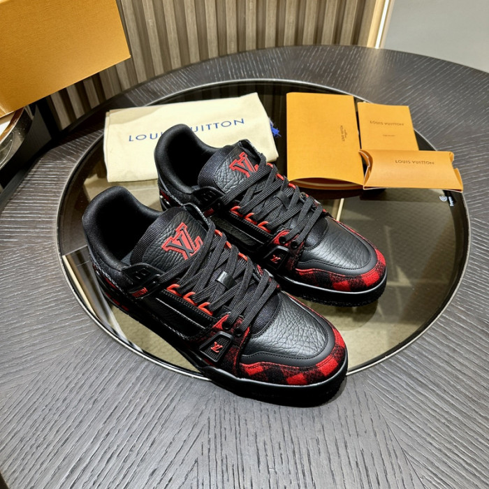 L&V SNEAKERS