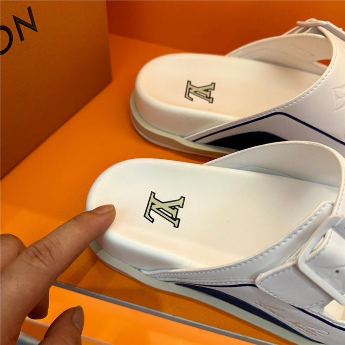 L&V SLIPPERS