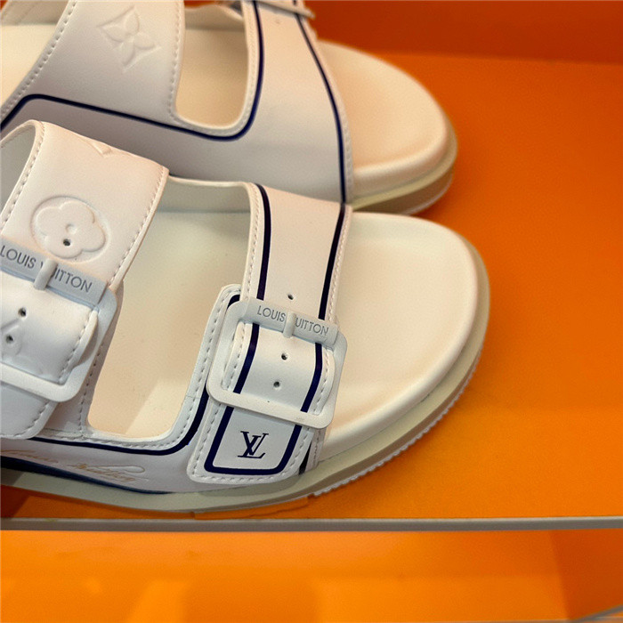 L&V SLIPPERS
