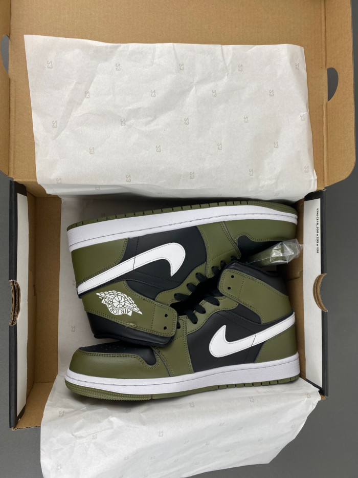 Wmns Jordan 1 Mid BQ8426-092