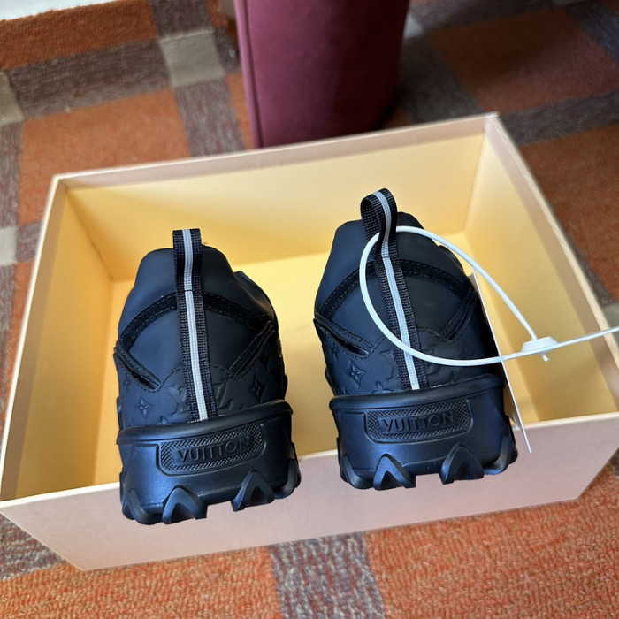 L&V SNEAKERS