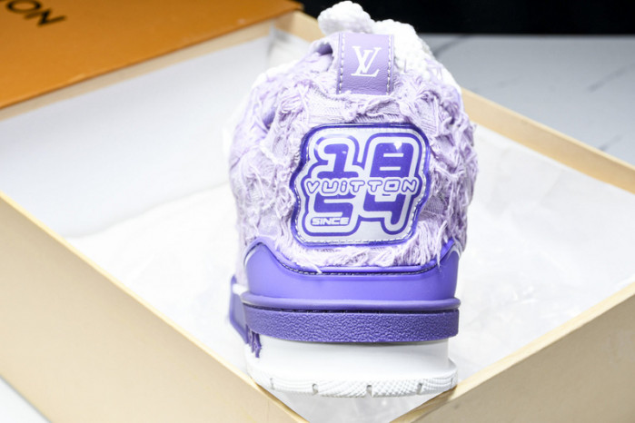 L&V SNEAKERS
