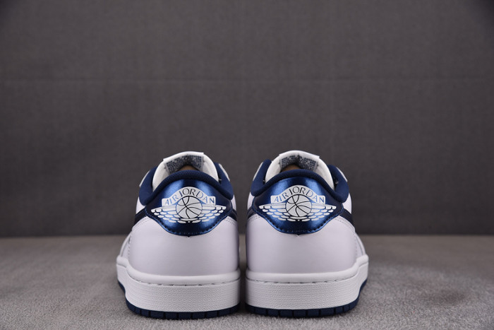 Air Jordan 1 Retro Low