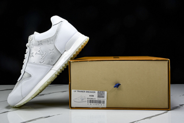 L&V SNEAKERS