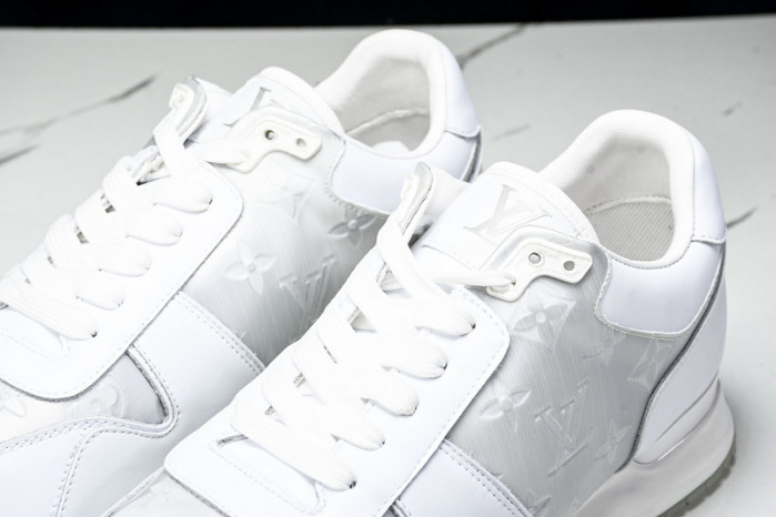 L&V SNEAKERS